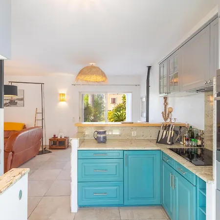 La Maison Du Port By Interhome Hébergement de vacances Le Brusc