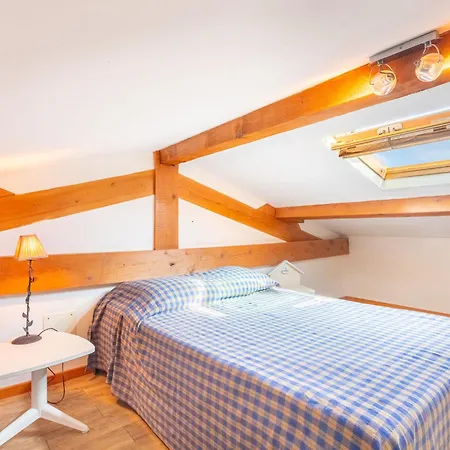 Casa de Férias La Maison Du Port By Interhome