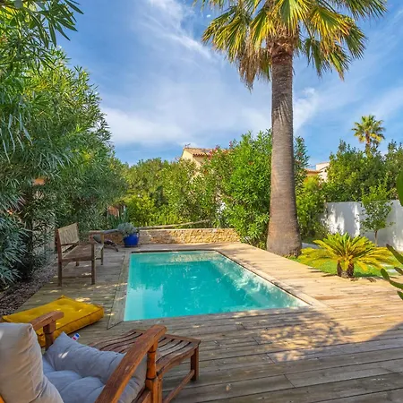 La Maison Du Port By Interhome