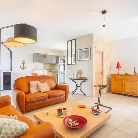 La Maison Du Port By Interhome *