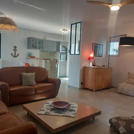 La Maison Du Port By Interhome 펜션 르 브루스크