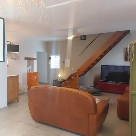 La Maison Du Port By Interhome 르 브루스크