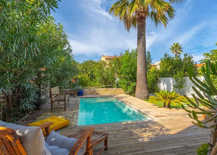 La Maison Du Port By Interhome