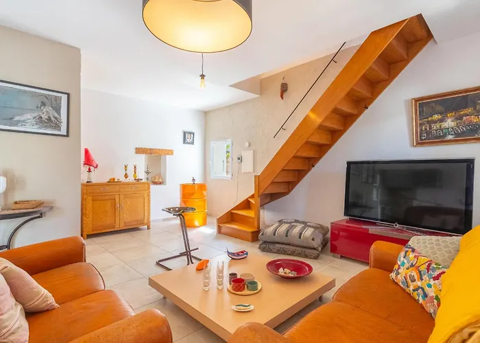 Dom wakacyjny La Maison Du Port By Interhome Le Brusc