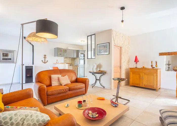 La Maison Du Port By Interhome *