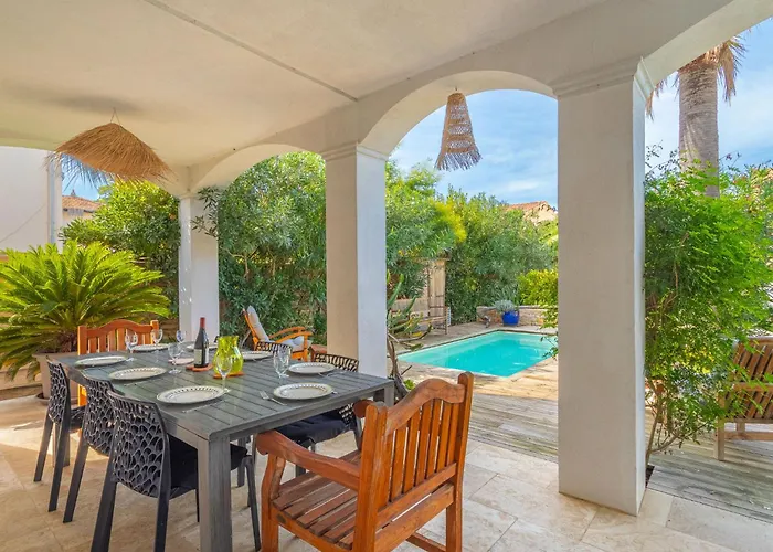 La Maison Du Port By Interhome