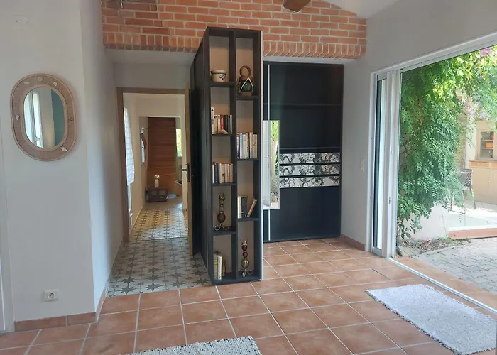 La Maison Du Port By Interhome Le Brusc